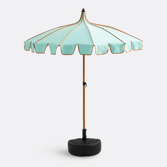 Parasol-forme-chapiteau-avita-La-Redoute-Interieurs