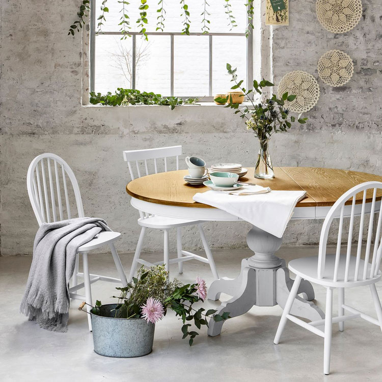 Chaise Design : 10 modèles passés en revue pour votre salle à manger