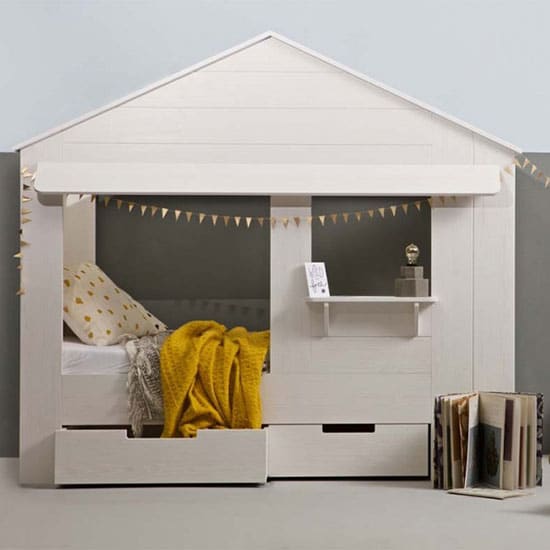 lit cabane avec tiroir
