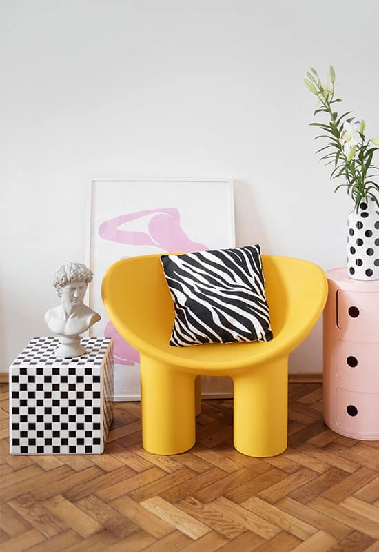 Fauteuil lounge jaune et mobilier design pour une déco pétillante