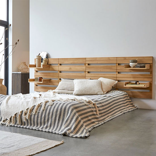 Tête de lit originale en bois