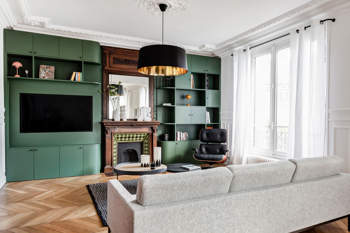 Le mur de rangement maximise le potentiel d’une pièce et offre une toile blanche pour exprimer sa personnalité