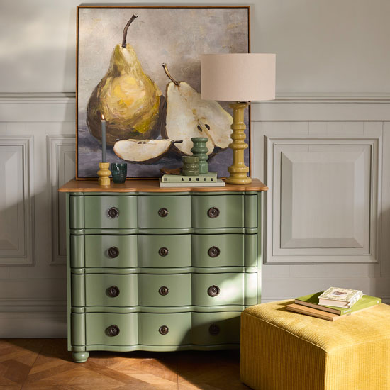 Donnez du caractère à votre intérieur avec une commode vintage