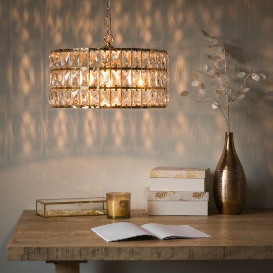 Lustre Dubai doré en ambiance Maisons du Monde Lustre Dubai doré en ambiance Maisons du Monde