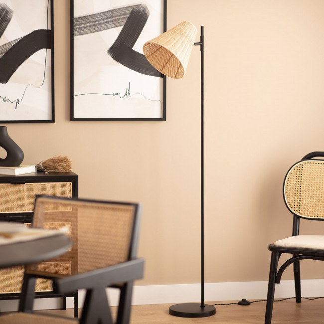 Lampadaire scandinave Rio Drawer en situation dans un salon