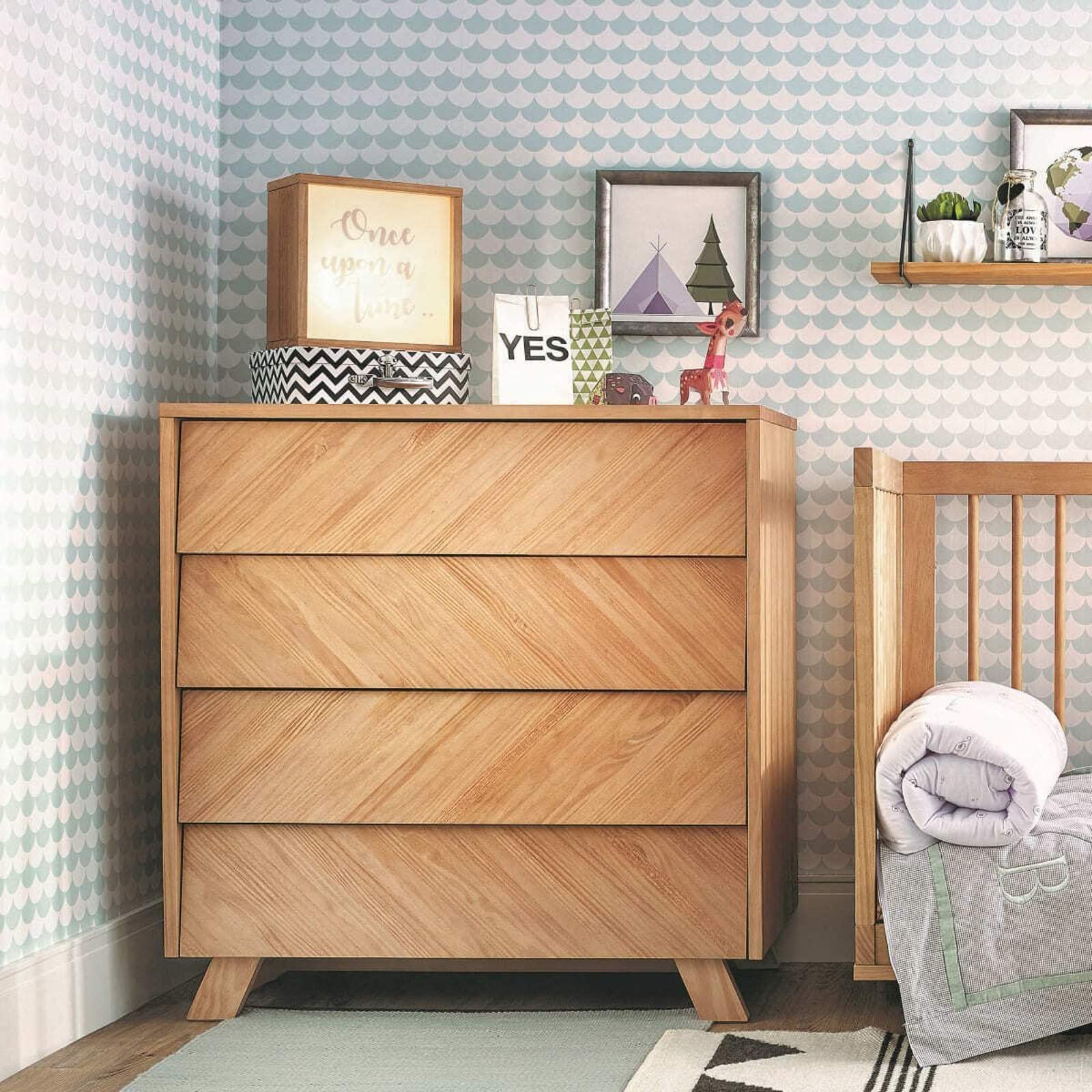Commode enfant en bois massif