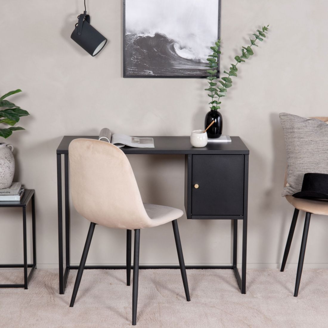 Petit bureau en métal noir Bureau Bakal