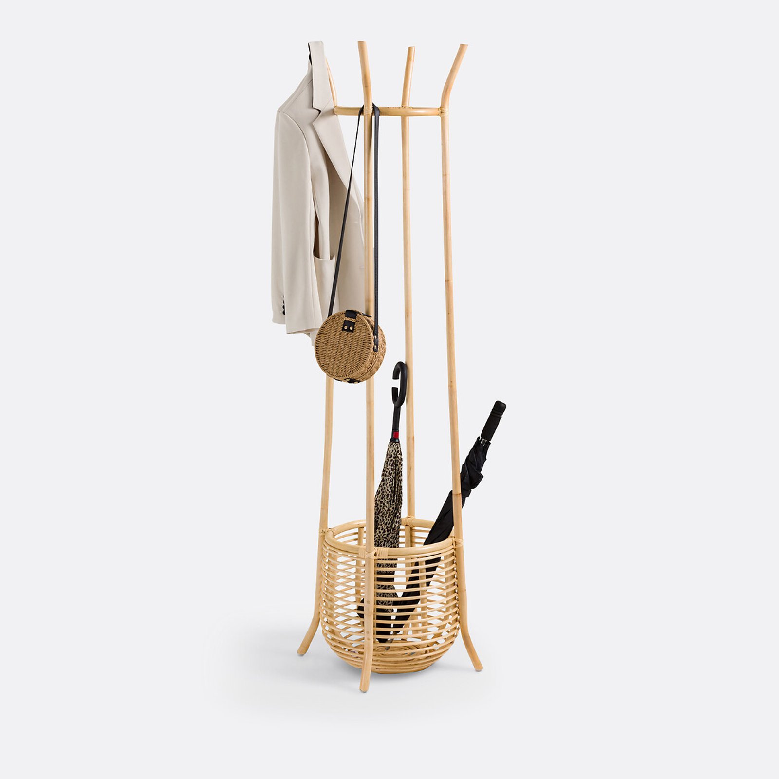 Porte-manteau en rotin Aya, avec panier de rangement