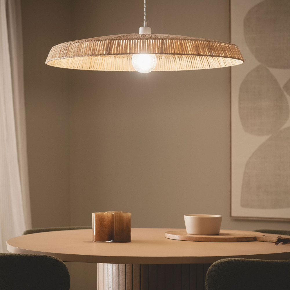 Suspension Orbe en ambiance