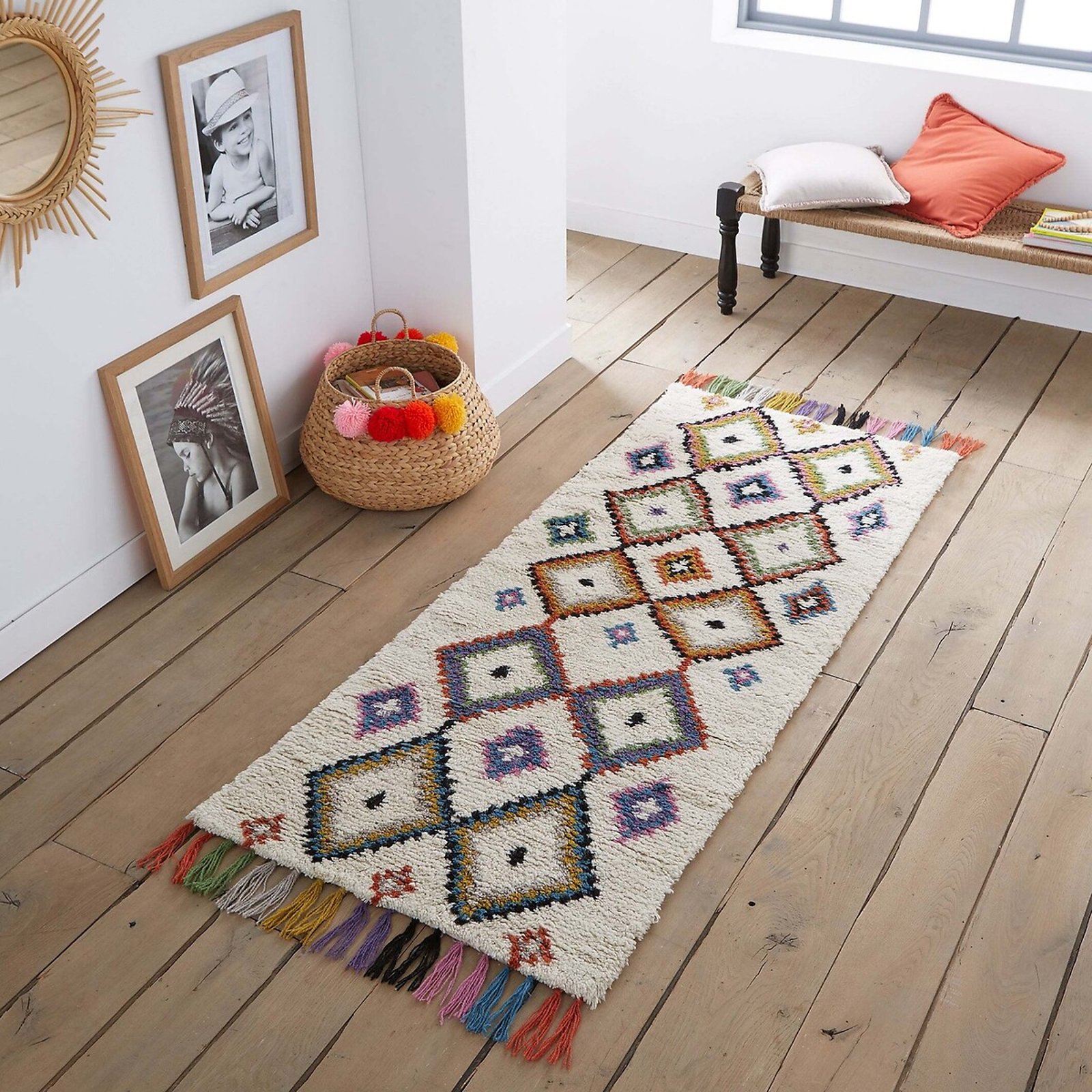 Tapis de couloir berbère Ourika en situation dans une entrée