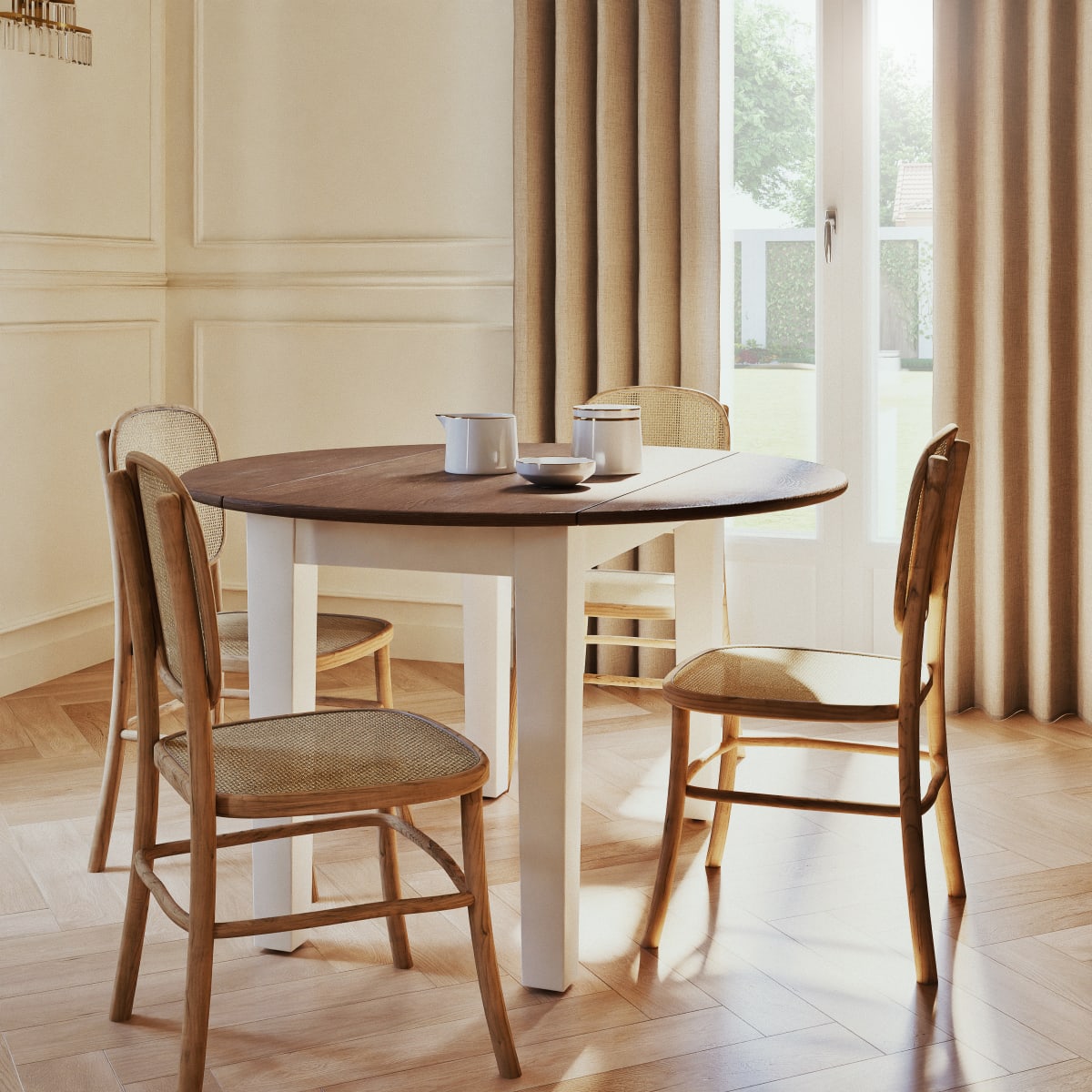 Chaise en cannage et bois de frêne