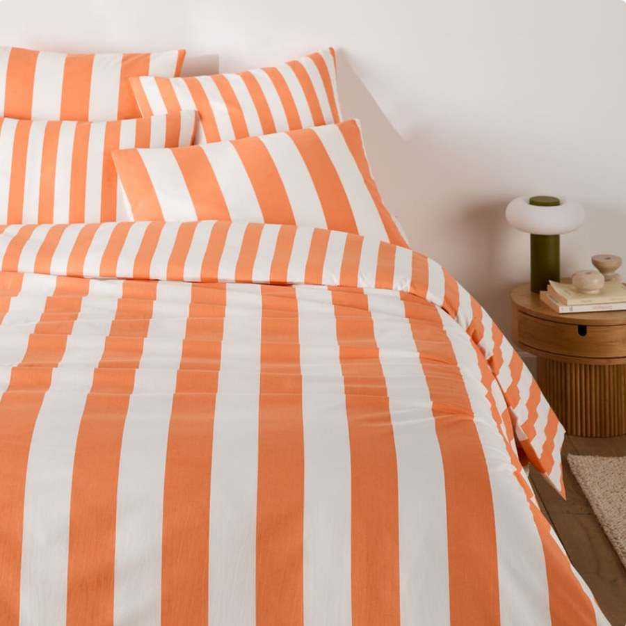 Housse de couette Hendaye a rayures orange en coton La Redoute en situation