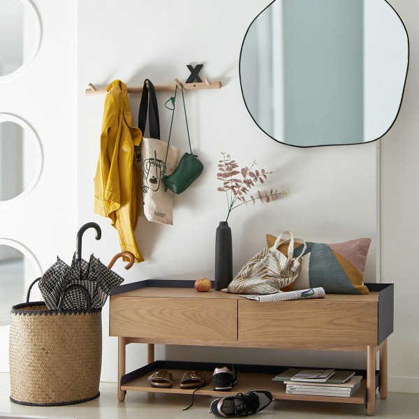 Miroir organique Ornica en situation dans une entrée