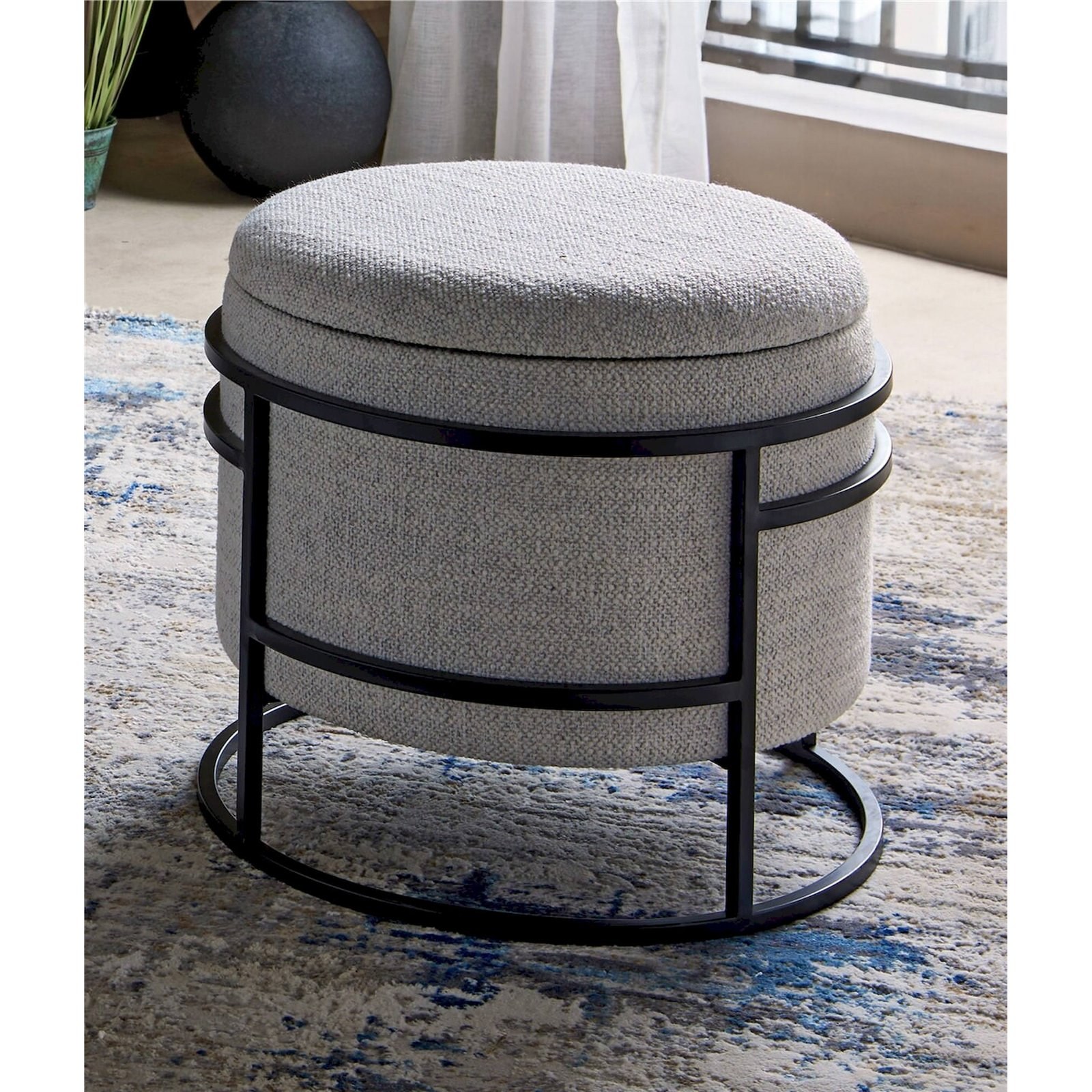 Pouf design contemporain Recollection en situation Pouf design contemporain Recollection en situation