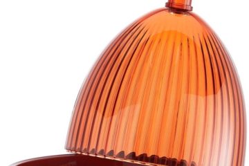 Vide-poche La Coupole Kartell ouvert pour ranger ses clés