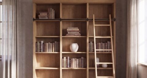 Bibliothèque Naturaliste Maisons du Monde en situation dans une pièce à poutres