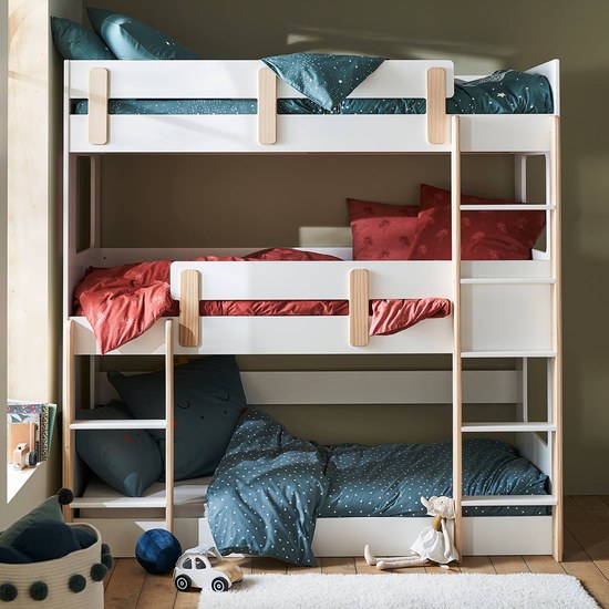 Lit superposé triple pour trois enfants